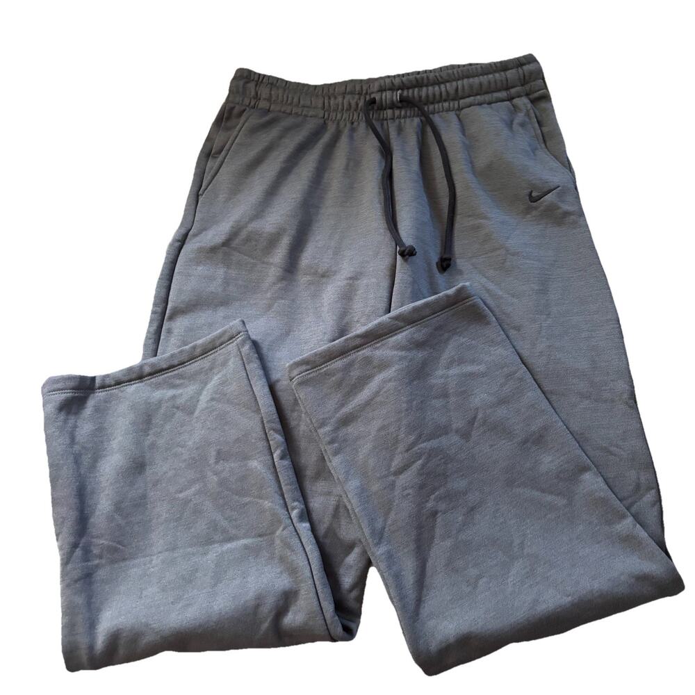 Nike Men’s Gray Tapered Training Pants Dri-Fit/Therma Fit Size Medium NWT